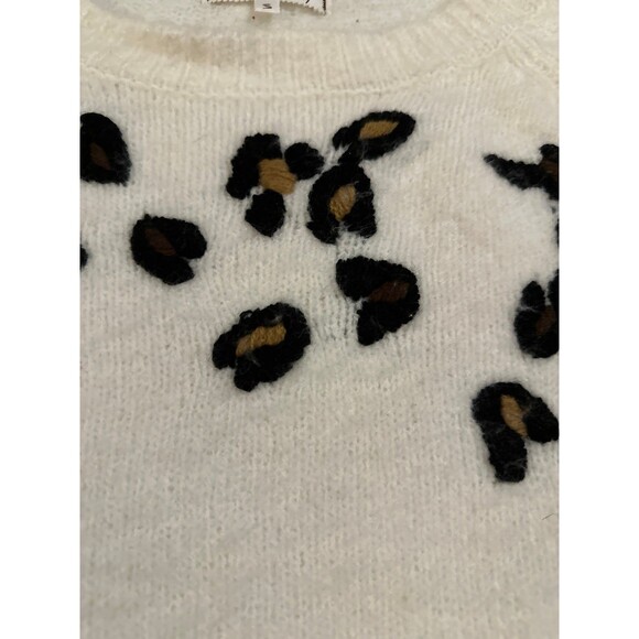 Willow & Clay Ivory Cheetah Print Sweater - Picture 3 of 6